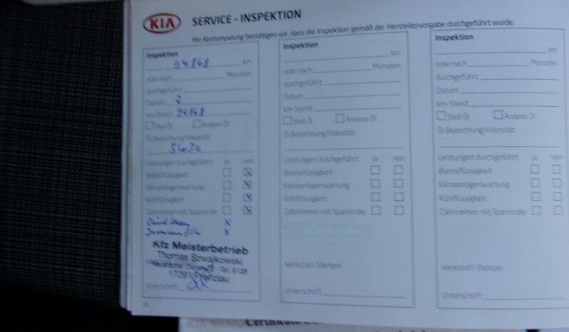 KIA Venga  | FWD (przód) | Manualna | 90 KM | Niebieski full