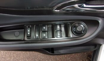 OPEL Mokka  | FWD (przód) | Manualna | 140 KM | bialy full