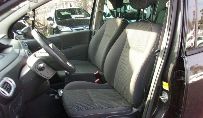 RENAULT Modus  | FWD (przód) | Manualna | 100 KM | Czarny full