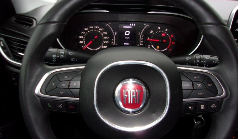 FIAT Tipo  | FWD (przód) | Manualna | 120 KM | granatowy full