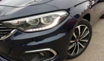 FIAT Tipo  | FWD (przód) | Manualna | 120 KM | granatowy full