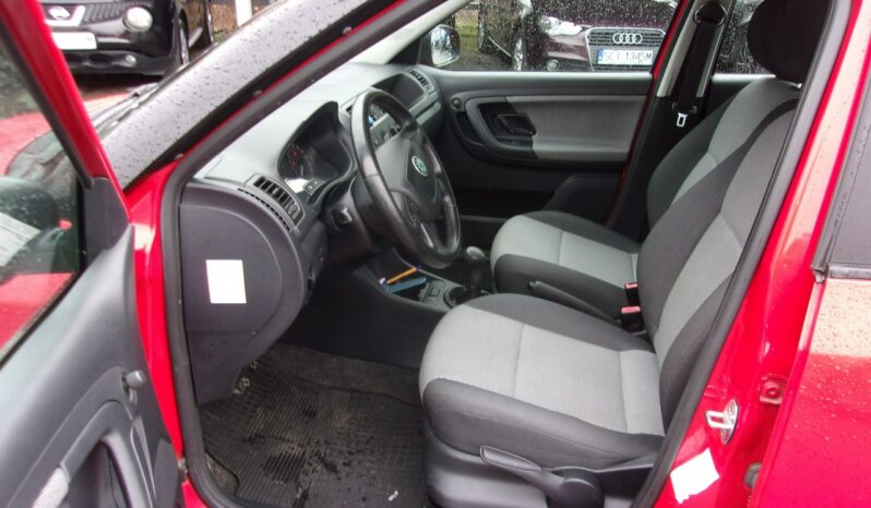 SKODA Fabia  | FWD (przód) | Manualna | 86 KM | Czerwony full