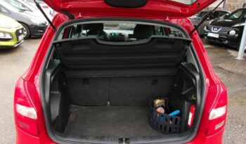 SKODA Fabia  | FWD (przód) | Manualna | 86 KM | Czerwony full