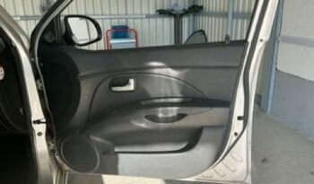 KIA Picanto  | FWD (przód) | Automatyczna | 65 KM | Szary full