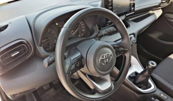 TOYOTA Yaris  | FWD (przód) | Manualna | 72 KM | Biały full