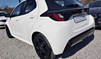 TOYOTA Yaris  | FWD (przód) | Manualna | 72 KM | Biały full