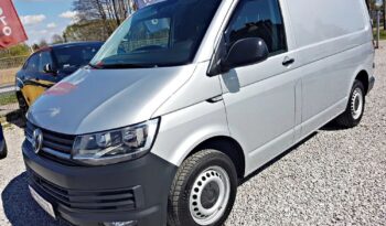 VOLKSWAGEN Transporter | FWD (przód) | Manualna | 150 KM | Srebrny full