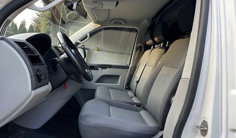 VOLKSWAGEN Transporter | 4×4 (doł. automatycznie) | Automatyczna | 180 KM | Biały full