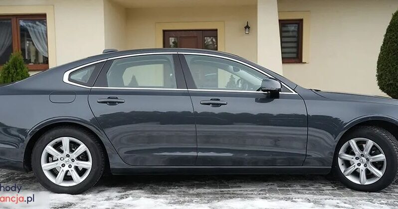 VOLVO S90  | FWD (przód) | Automatyczna | 150 KM | Szary full