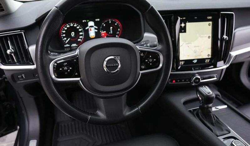 VOLVO S90  | FWD (przód) | Automatyczna | 150 KM | Szary full