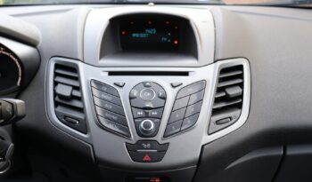 FORD Fiesta  | 2015 | 59 KM | 1242cm3 | Biały full