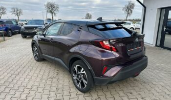 TOYOTA C-HR | FWD (przód) | Automatyczna | 98 KM | Bordowy full