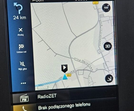 VOLVO XC 40 | FWD (przód) | Manualna | 149 KM | Czarny full