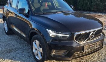 VOLVO XC 40 | FWD (przód) | Manualna | 149 KM | Czarny full