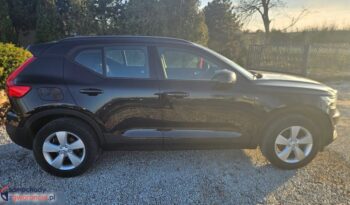 VOLVO XC 40 | FWD (przód) | Manualna | 149 KM | Czarny full