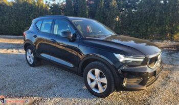VOLVO XC 40 | FWD (przód) | Manualna | 149 KM | Czarny full