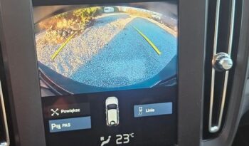 VOLVO XC 40 | FWD (przód) | Manualna | 149 KM | Czarny full
