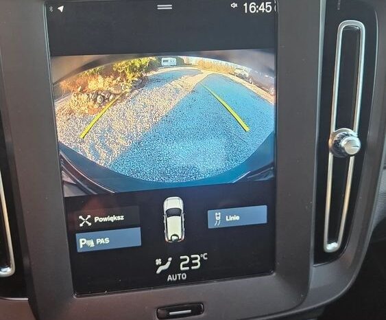 VOLVO XC 40 | FWD (przód) | Manualna | 149 KM | Czarny full