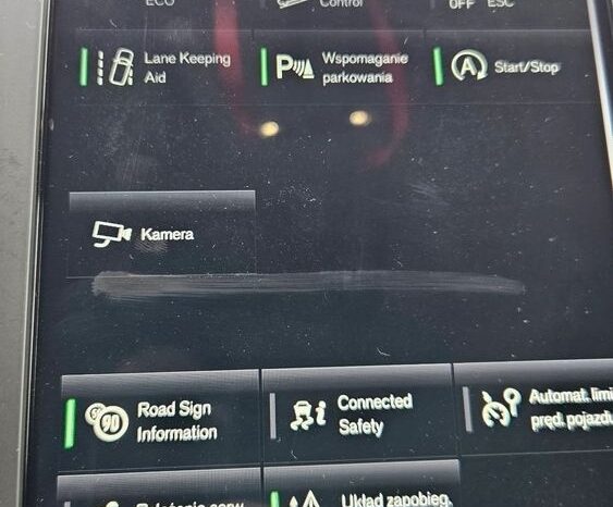 VOLVO XC 40 | FWD (przód) | Manualna | 149 KM | Czarny full
