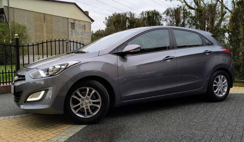HYUNDAI I30  | FWD (przód) | Manualna | 99 KM | Szary full