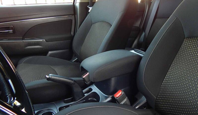 MITSUBISHI ASX  | FWD (przód) | Manualna | 117 KM | Czarny full