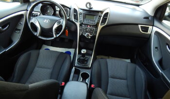 HYUNDAI I30  | FWD (przód) | Manualna | 99 KM | Czarny full