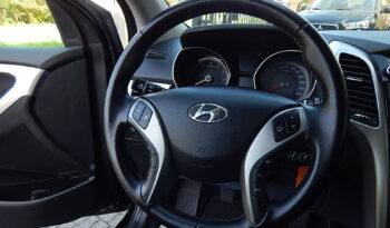 HYUNDAI I30  | FWD (przód) | Manualna | 99 KM | Czarny full