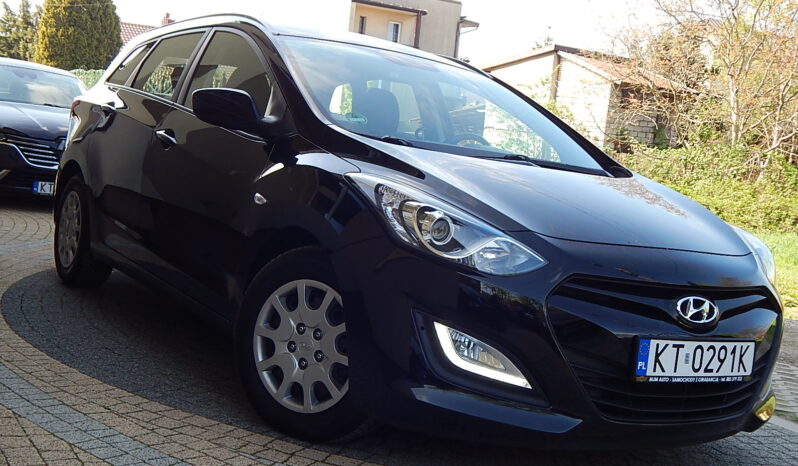 HYUNDAI I30  | FWD (przód) | Manualna | 99 KM | Czarny full