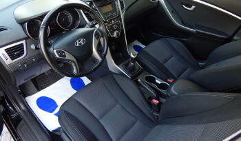 HYUNDAI I30  | FWD (przód) | Manualna | 99 KM | Czarny full
