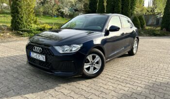 AUDI A1  | FWD (przód) | Automatyczna | 95 KM | Granatowy full