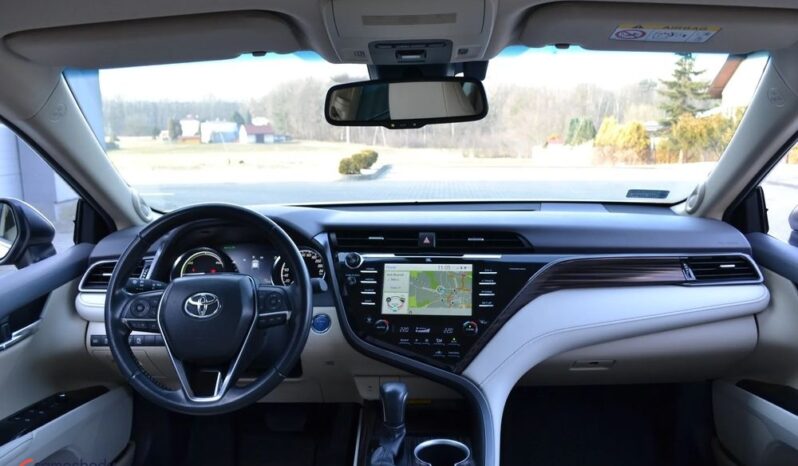 TOYOTA Camry | FWD (przód) | Automatyczna | 177 KM | Inny kolor full