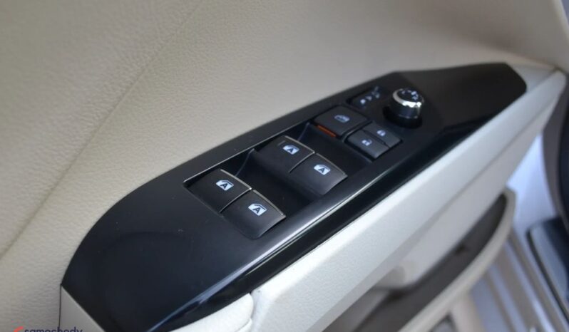 TOYOTA Camry | FWD (przód) | Automatyczna | 177 KM | Inny kolor full