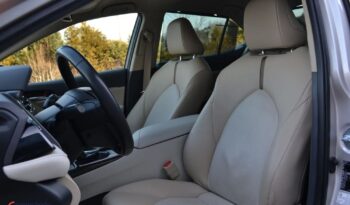 TOYOTA Camry | FWD (przód) | Automatyczna | 177 KM | Inny kolor full