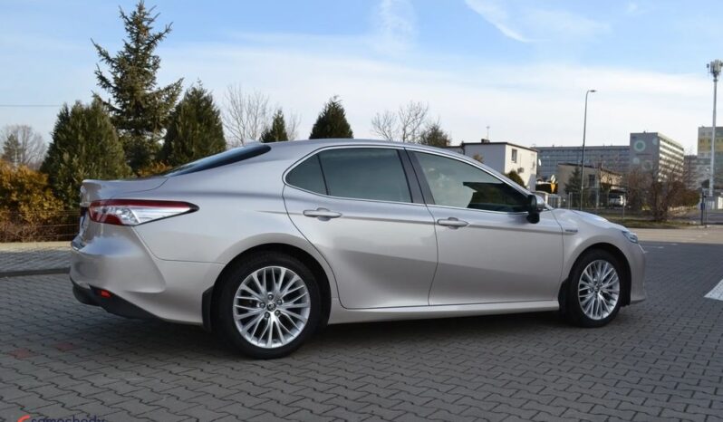 TOYOTA Camry | FWD (przód) | Automatyczna | 177 KM | Inny kolor full