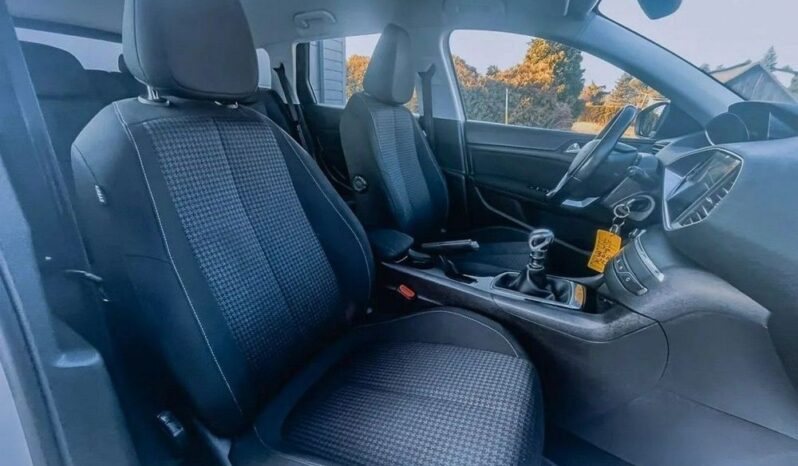 PEUGEOT 308  | FWD (przód) | Manualna | 102 KM | Biały full