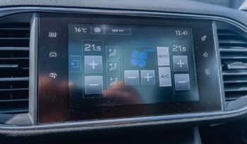 PEUGEOT 308  | FWD (przód) | Manualna | 110 KM | Biały full