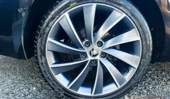 SKODA Octavia  | 4×4 (stały) | Automatyczna | 184 KM | Czarny full