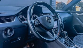 SKODA Octavia  | 4×4 (stały) | Automatyczna | 184 KM | Czarny full