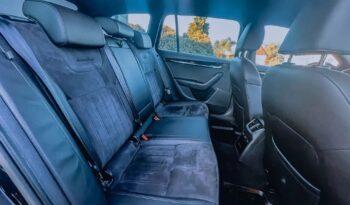 SKODA Octavia  | 4×4 (stały) | Automatyczna | 184 KM | Czarny full