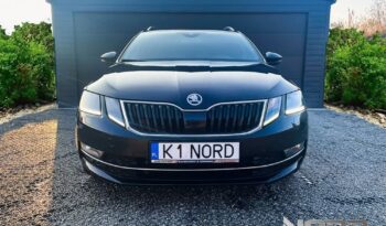 SKODA Octavia  | 4×4 (stały) | Automatyczna | 184 KM | Czarny full