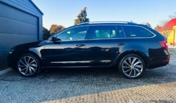 SKODA Octavia  | 4×4 (stały) | Automatyczna | 184 KM | Czarny full