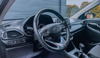 HYUNDAI I30  | FWD (przód) | Manualna | 110 KM | Srebrny full