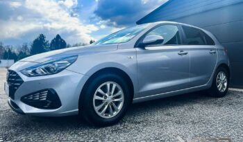 HYUNDAI I30  | FWD (przód) | Manualna | 110 KM | Srebrny full