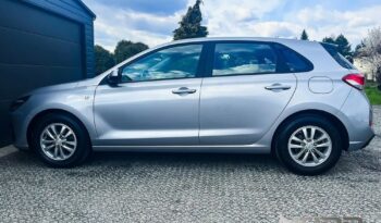 HYUNDAI I30  | FWD (przód) | Manualna | 110 KM | Srebrny full