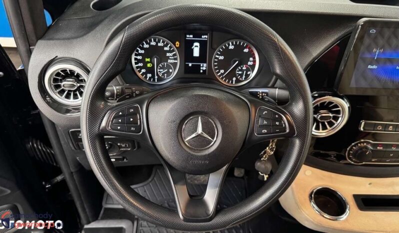MERCEDES-BENZ Vito  | RWD (tył) | Automatyczna | 190 KM | Czarny full