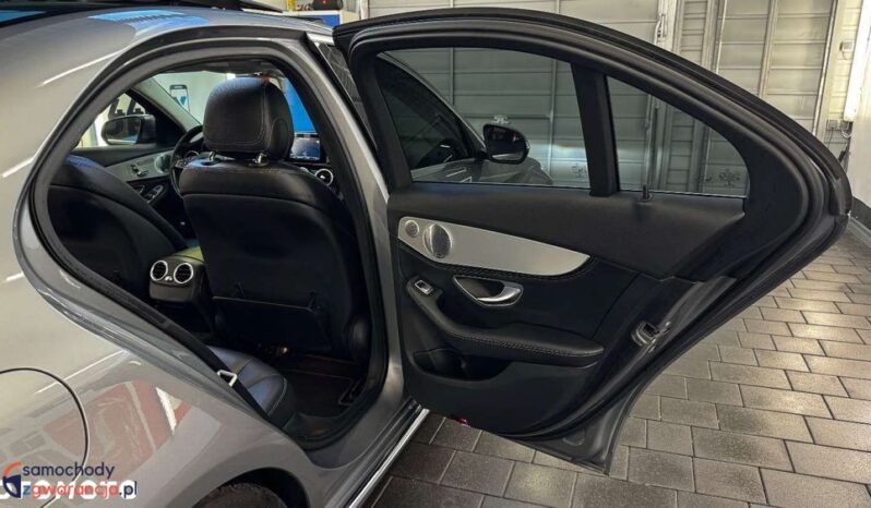 MERCEDES-BENZ Klasa C | 4×4 (stały) | Automatyczna | 245 KM | Szary full