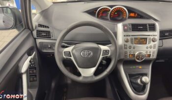 TOYOTA Verso | FWD (przód) | Manualna | 147 KM | Szary full