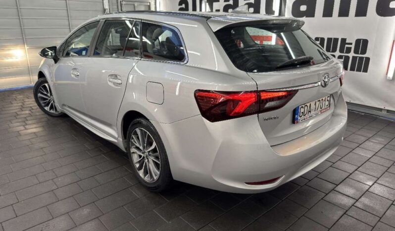 TOYOTA Avensis  | FWD (przód) | Manualna | 143 KM | Srebrny full