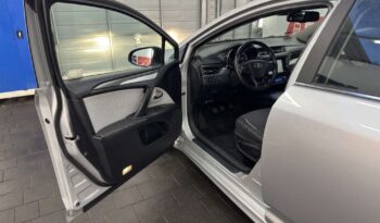 TOYOTA Avensis  | FWD (przód) | Manualna | 143 KM | Srebrny full