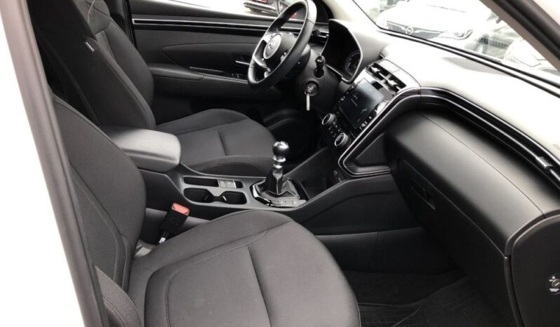 HYUNDAI Tucson  | FWD (przód) | Manualna | 150 KM | Biały full